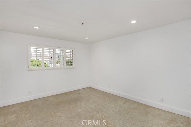 615 Esplanade, Redondo Beach, California 90277, 1 Bedroom Bedrooms, ,1 BathroomBathrooms,Residential,Sold,Esplanade,SB19123307