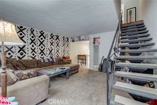 2211 Nelson Avenue, Redondo Beach, California 90278, 6 Bedrooms Bedrooms, ,3 BathroomsBathrooms,Residential,Sold,Nelson,SB19252615