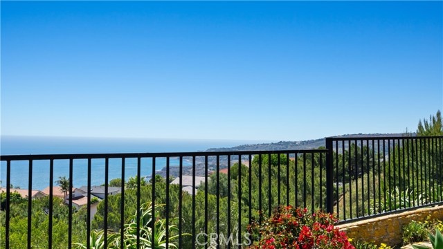 30911 Ganado Drive, Rancho Palos Verdes, California 90275, 4 Bedrooms Bedrooms, ,3 BathroomsBathrooms,Residential,Sold,Ganado,SB20078391