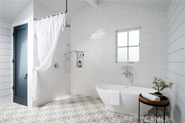 933 9th Street, Manhattan Beach, California 90266, 4 Bedrooms Bedrooms, ,2 BathroomsBathrooms,Residential,Sold,9th,SB21112500