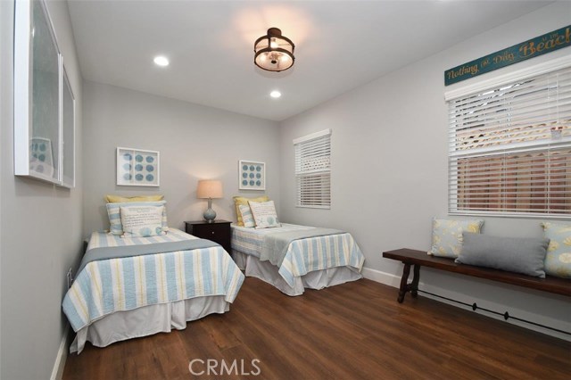 3404 Gibson Place, Redondo Beach, California 90278, 4 Bedrooms Bedrooms, ,2 BathroomsBathrooms,Residential,Sold,Gibson,SB19083979