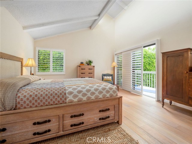 231 Irena Avenue, Redondo Beach, California 90277, 3 Bedrooms Bedrooms, ,1 BathroomBathrooms,Residential,Sold,Irena,SB20087245