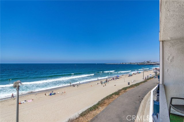 615 Esplanade, Redondo Beach, California 90277, 1 Bedroom Bedrooms, ,1 BathroomBathrooms,Residential,Sold,Esplanade,SB20161337