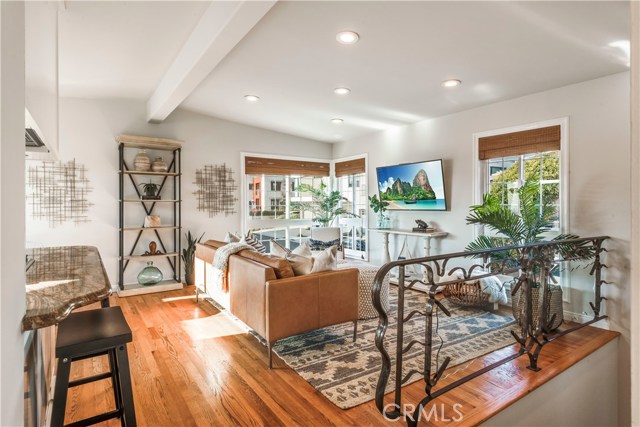 2605 Alma Avenue, Manhattan Beach, California 90266, 3 Bedrooms Bedrooms, ,1 BathroomBathrooms,Residential,Sold,Alma,SB20175307