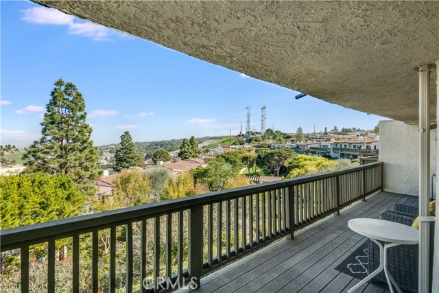 53 Cypress Way, Rolling Hills Estates, California 90274, 3 Bedrooms Bedrooms, ,3 BathroomsBathrooms,Residential,Sold,Cypress,SB21041097
