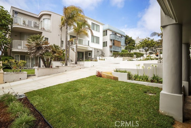 224 16th Street, Manhattan Beach, California 90266, 5 Bedrooms Bedrooms, ,4 BathroomsBathrooms,Residential,Sold,16th,SB19197330