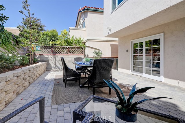 1221 Stanford Avenue, Redondo Beach, California 90278, 3 Bedrooms Bedrooms, ,2 BathroomsBathrooms,Residential,Sold,Stanford,SB19233175