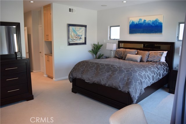 1604 Carlson Lane, Redondo Beach, California 90278, 4 Bedrooms Bedrooms, ,3 BathroomsBathrooms,Residential,Sold,Carlson,SB20206850