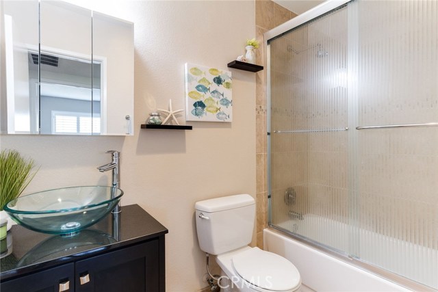 2411 Prospect Avenue, Hermosa Beach, California 90254, 2 Bedrooms Bedrooms, ,1 BathroomBathrooms,Residential,Sold,Prospect,SB19068875