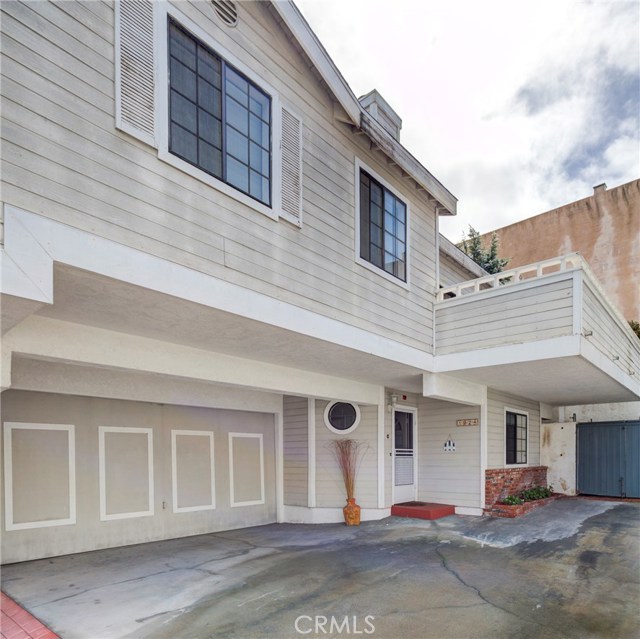 1924 Mathews Avenue, Redondo Beach, California 90278, 3 Bedrooms Bedrooms, ,2 BathroomsBathrooms,Residential,Sold,Mathews,SB19050062