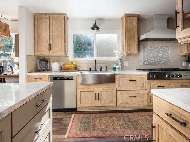 4930 Elmdale Drive, Rolling Hills Estates, California 90274, 3 Bedrooms Bedrooms, ,2 BathroomsBathrooms,Residential,Sold,Elmdale,SB21022123