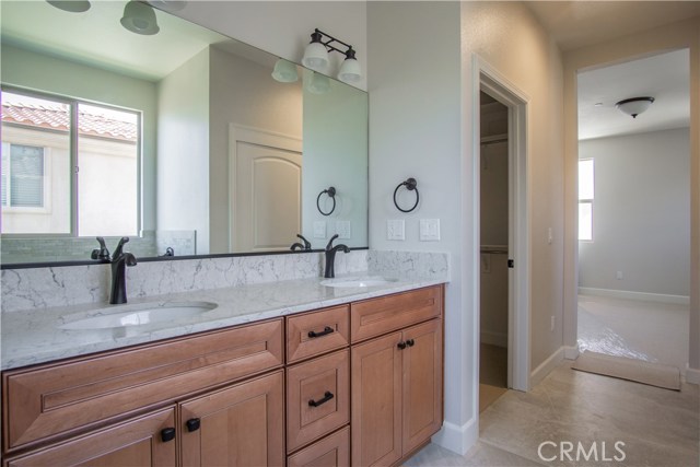 18514 Grevillea Avenue, Redondo Beach, California 90278, 3 Bedrooms Bedrooms, ,2 BathroomsBathrooms,Residential,Sold,Grevillea,SB19116535