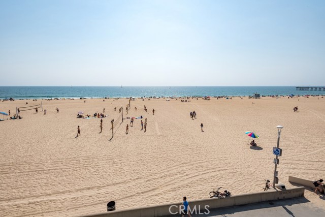 638 The Strand, Hermosa Beach, California 90254, 3 Bedrooms Bedrooms, ,2 BathroomsBathrooms,Residential,Sold,The Strand,SB17162847