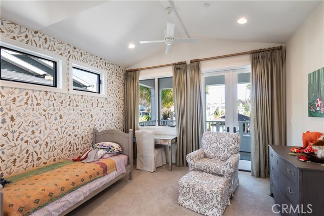 1905 Elm Avenue, Manhattan Beach, California 90266, 5 Bedrooms Bedrooms, ,5 BathroomsBathrooms,Residential,Sold,Elm,SB19169509