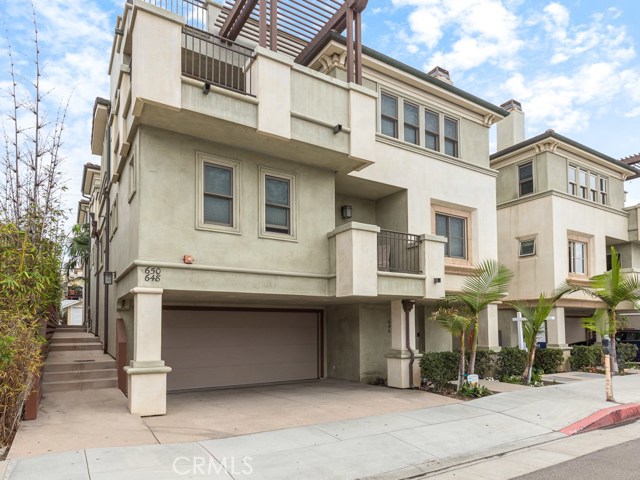 648 Hermosa Avenue, Hermosa Beach, California 90254, 3 Bedrooms Bedrooms, ,3 BathroomsBathrooms,Residential,Sold,Hermosa,SB19268751