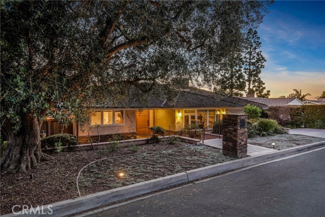 2639 Via Carrillo, Palos Verdes Estates, California 90274, 3 Bedrooms Bedrooms, ,1 BathroomBathrooms,Residential,Sold,Via Carrillo,PV18177875