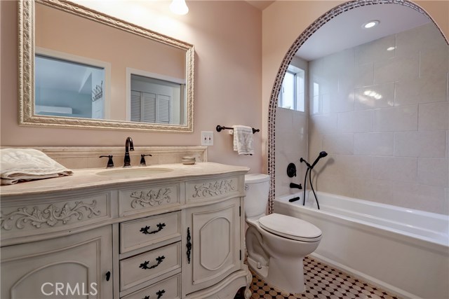 1627 Van Horne Lane, Redondo Beach, California 90278, 3 Bedrooms Bedrooms, ,1 BathroomBathrooms,Residential,Sold,Van Horne,SB20069859