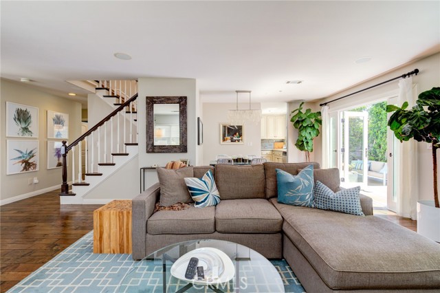 1924 Ruhland Avenue, Redondo Beach, California 90278, 3 Bedrooms Bedrooms, ,2 BathroomsBathrooms,Residential,Sold,Ruhland,SB21069675