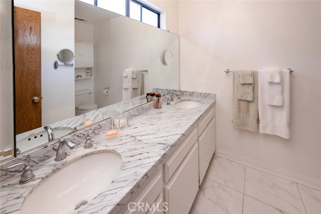 2109 Carnegie Lane, Redondo Beach, California 90278, 3 Bedrooms Bedrooms, ,1 BathroomBathrooms,Residential,Sold,Carnegie,SB20173237