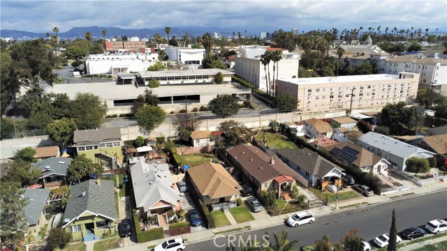 2 Bed Home for Sale in Los Angeles, California