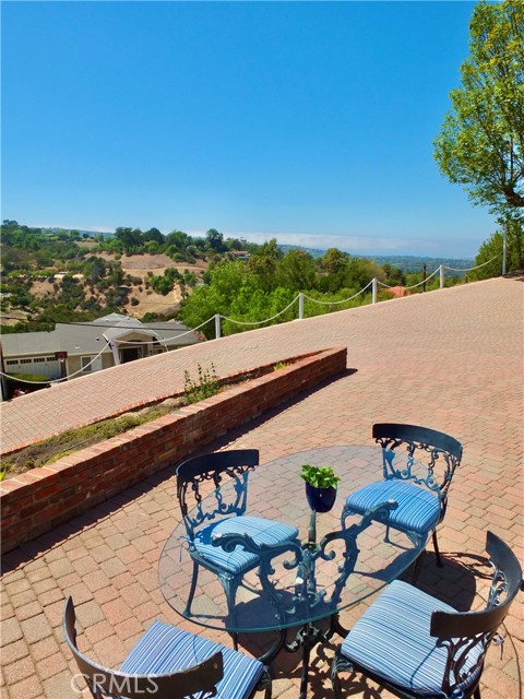 4 Martingale, Rancho Palos Verdes, California 90275, 3 Bedrooms Bedrooms, ,2 BathroomsBathrooms,Residential,Sold,Martingale,PW21163129