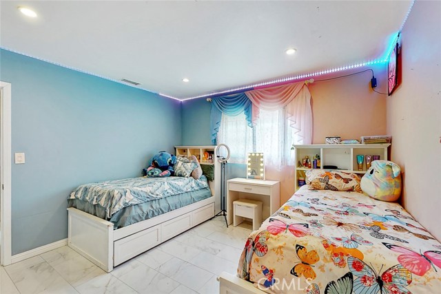 3 Bed Home for Sale in Compton, California