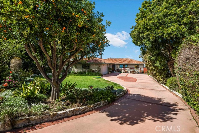 2225 Via Guadalana, Palos Verdes Estates, California 90274, 3 Bedrooms Bedrooms, ,2 BathroomsBathrooms,Residential,Sold,Via Guadalana,PV19085155