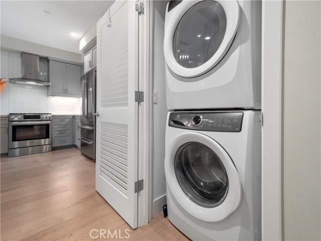 1920 Pacific Coast Hwy, Redondo Beach, California 90277, 1 Bedroom Bedrooms, ,1 BathroomBathrooms,Residential,Sold,Pacific Coast Hwy,PV21152932