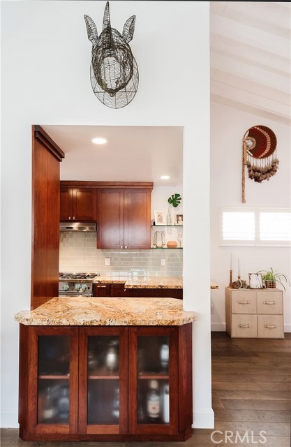 558 Rosecrans Avenue, Manhattan Beach, California 90266, 3 Bedrooms Bedrooms, ,3 BathroomsBathrooms,Residential,Sold,Rosecrans,SB20105712