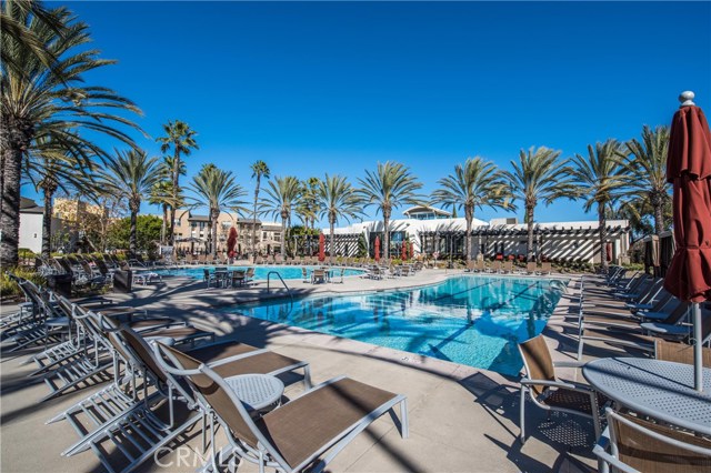 2 Bed Home for Sale in Hawthorne, California