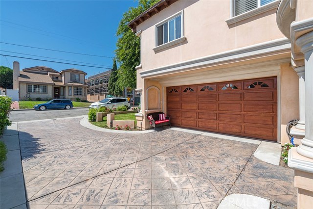 2113 Huntington Lane, Redondo Beach, California 90278, 4 Bedrooms Bedrooms, ,3 BathroomsBathrooms,Residential,Sold,Huntington,SB17189768