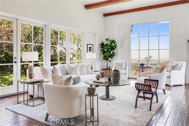 944 Via Rincon, Palos Verdes Estates, California 90274, 4 Bedrooms Bedrooms, ,3 BathroomsBathrooms,Residential,Sold,Via Rincon,PV21103588