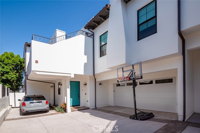 1919 Gates Avenue, Redondo Beach, California 90278, 4 Bedrooms Bedrooms, ,3 BathroomsBathrooms,Residential,Sold,Gates,SB20216794