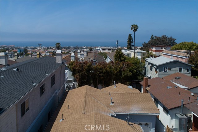 505 Hollowell Avenue, Hermosa Beach, California 90254, 2 Bedrooms Bedrooms, ,1 BathroomBathrooms,Residential,Sold,Hollowell,SB18095079