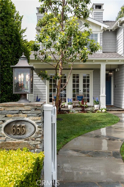 653 36th Street, Manhattan Beach, California 90266, 5 Bedrooms Bedrooms, ,5 BathroomsBathrooms,Residential,Sold,36th,SB21097306