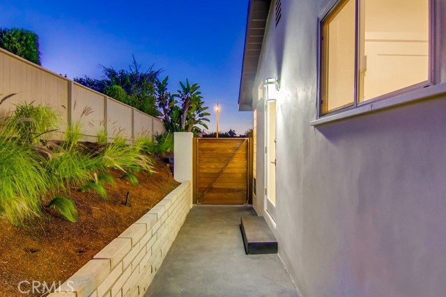 1926 Macarthur Street, Rancho Palos Verdes, California 90275, 4 Bedrooms Bedrooms, ,2 BathroomsBathrooms,Residential,Sold,Macarthur,SB17136576