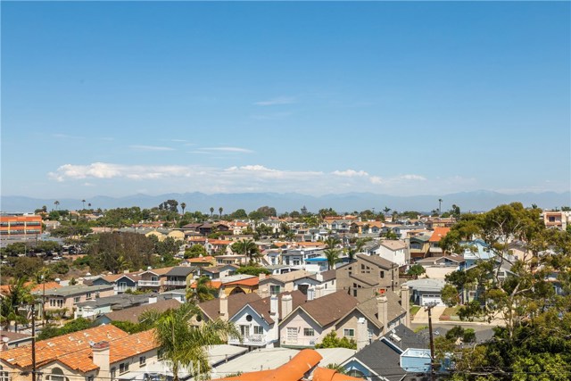 1704 Harper Avenue, Redondo Beach, California 90278, 4 Bedrooms Bedrooms, ,3 BathroomsBathrooms,Residential,Sold,Harper,SB19215045