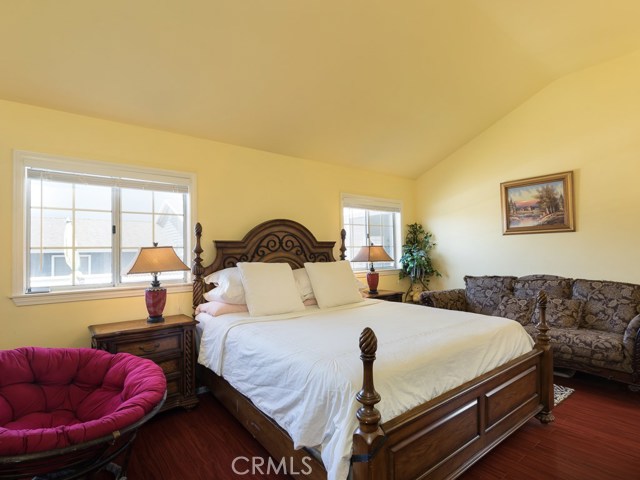 1835 Rockefeller Lane, Redondo Beach, California 90278, 3 Bedrooms Bedrooms, ,2 BathroomsBathrooms,Residential,Sold,Rockefeller,SB18189951