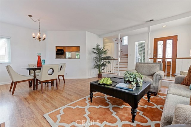 2103 Bataan Road, Redondo Beach, California 90278, 3 Bedrooms Bedrooms, ,2 BathroomsBathrooms,Residential,Sold,Bataan,SB17145810