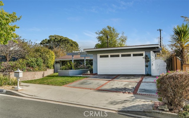 7026 Larkvale Drive, Rancho Palos Verdes, California 90275, 4 Bedrooms Bedrooms, ,2 BathroomsBathrooms,Residential,Sold,Larkvale,PV21060093