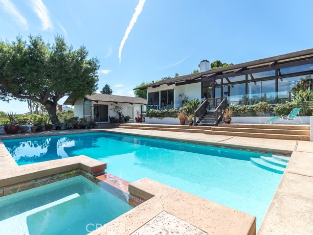 8 Eastfield Drive, Rolling Hills, California 90274, 5 Bedrooms Bedrooms, ,2 BathroomsBathrooms,Residential,Sold,Eastfield,SB17221489