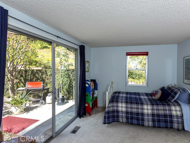 30048 Knoll View Drive, Rancho Palos Verdes, California 90275, 3 Bedrooms Bedrooms, ,2 BathroomsBathrooms,Residential,Sold,Knoll View,PV19091572