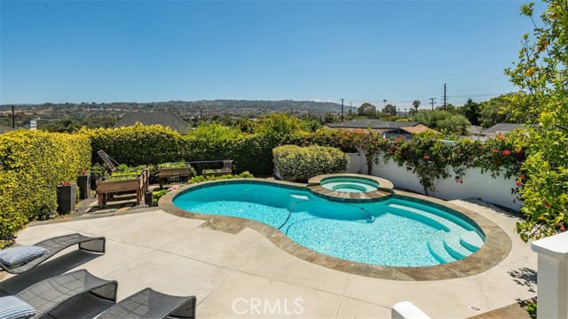 1038 Avenue D, Redondo Beach, California 90277, 5 Bedrooms Bedrooms, ,4 BathroomsBathrooms,Residential,Sold,Avenue D,PV21115047