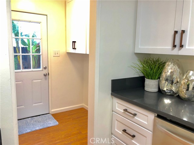 1729 Carver Street, Redondo Beach, California 90278, 3 Bedrooms Bedrooms, ,1 BathroomBathrooms,Residential,Sold,Carver,SB19027515