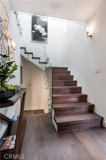 2215 Bayview Drive, Manhattan Beach, California 90266, 4 Bedrooms Bedrooms, ,3 BathroomsBathrooms,Residential,Sold,Bayview,SB20132281