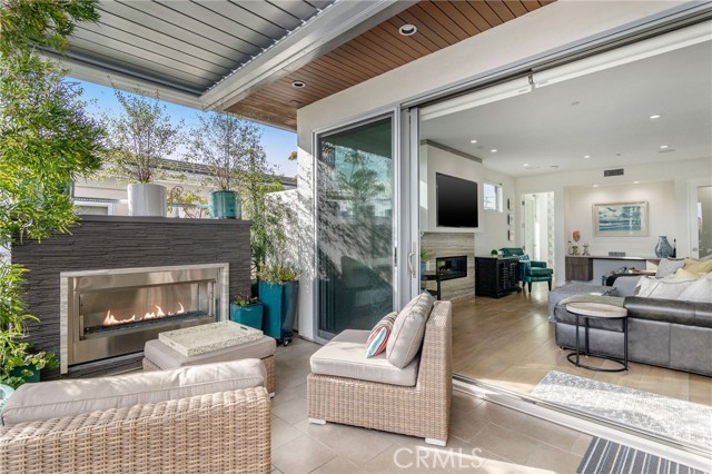 429 Marine Place, Manhattan Beach, California 90266, 4 Bedrooms Bedrooms, ,2 BathroomsBathrooms,Residential,Sold,Marine Place,SB21015394