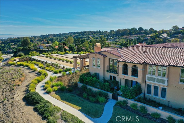 1037 Calle Stellare, Rancho Palos Verdes, California 90275, 3 Bedrooms Bedrooms, ,2 BathroomsBathrooms,Residential,Sold,Calle Stellare,SB20260624