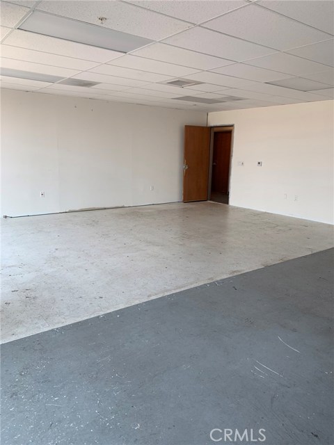 Vineland Ave, 91352, ,For Sale,Vineland Ave,DW20179881