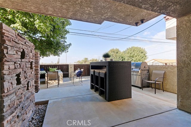 1818 Spreckels Lane, Redondo Beach, California 90278, 4 Bedrooms Bedrooms, ,3 BathroomsBathrooms,Residential,Sold,Spreckels,SB17228588