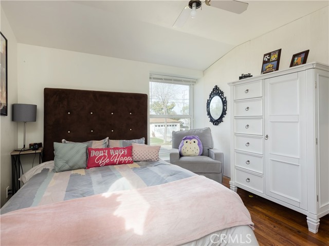 1142 23rd Street, Manhattan Beach, California 90266, 3 Bedrooms Bedrooms, ,1 BathroomBathrooms,Residential,Sold,23rd,SB21029088